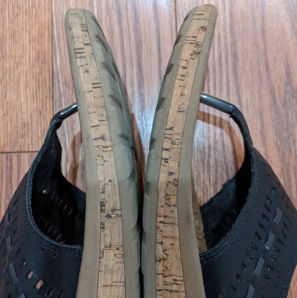 Rockport Leather Upper Sandals - Picture 5 of 9